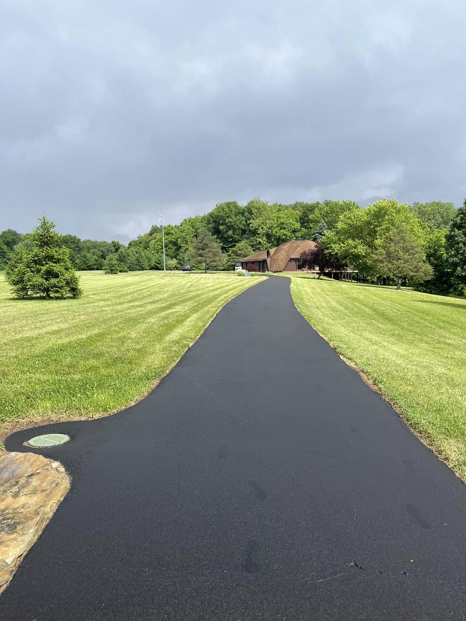 Asphalt Paving & Patching project photo